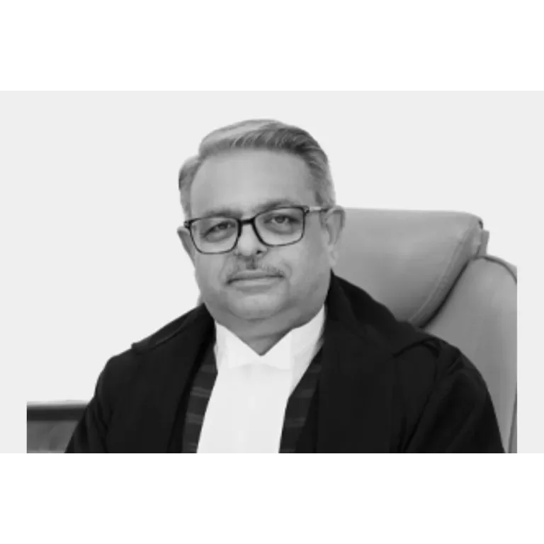 Internship at Chambers of Hon’ble Mr. Justice Augustine George Masih,